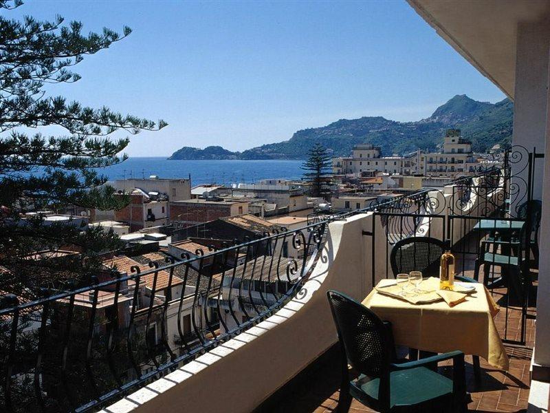 Hotel Delle Palme Летояни Екстериор снимка