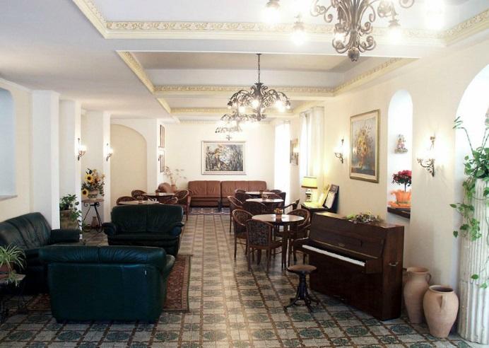 Hotel Delle Palme Летояни Екстериор снимка