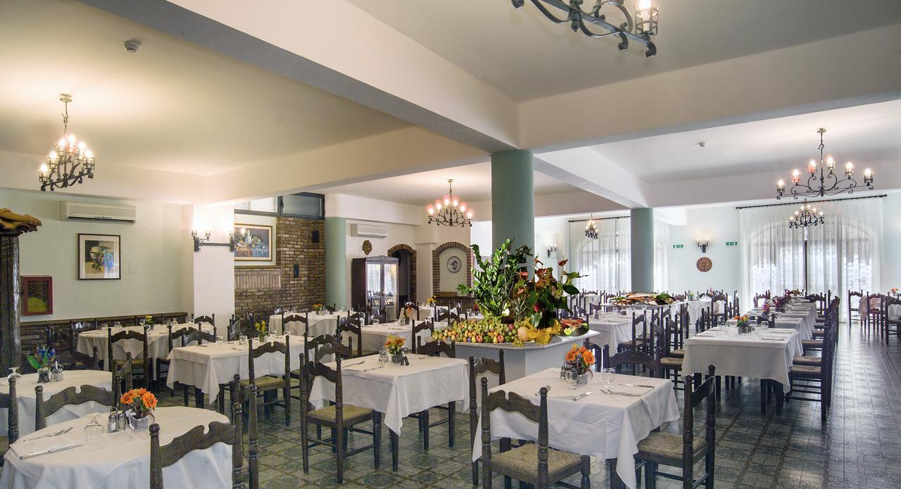 Hotel Delle Palme Летояни Екстериор снимка