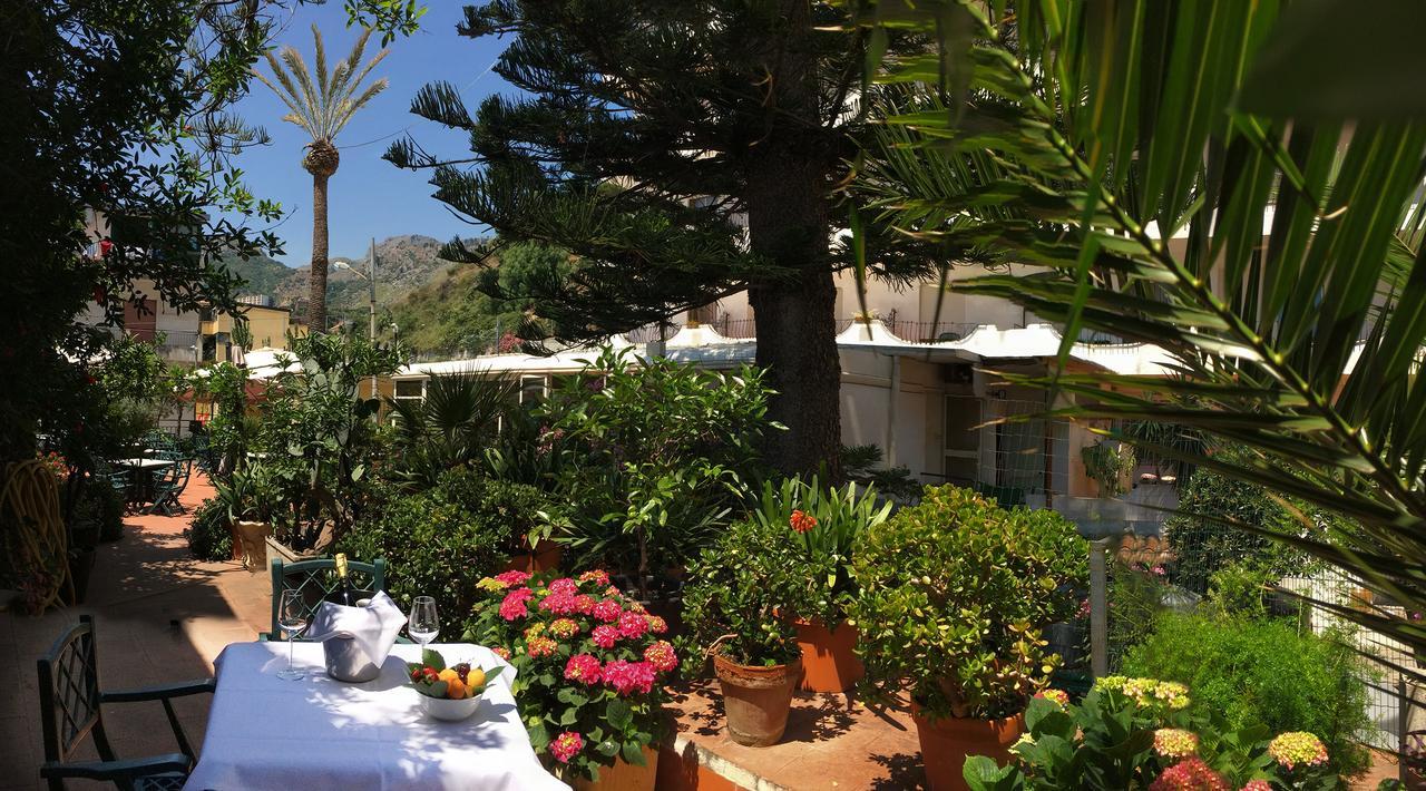 Hotel Delle Palme Летояни Екстериор снимка